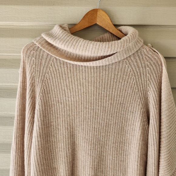 Haven Well Within 100% cashmere shawl sweater - Picture 4 of 13